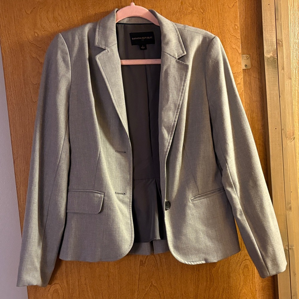 Banana Republic Women's Light Gray Suit Jacket